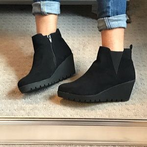 black bootie-wedges